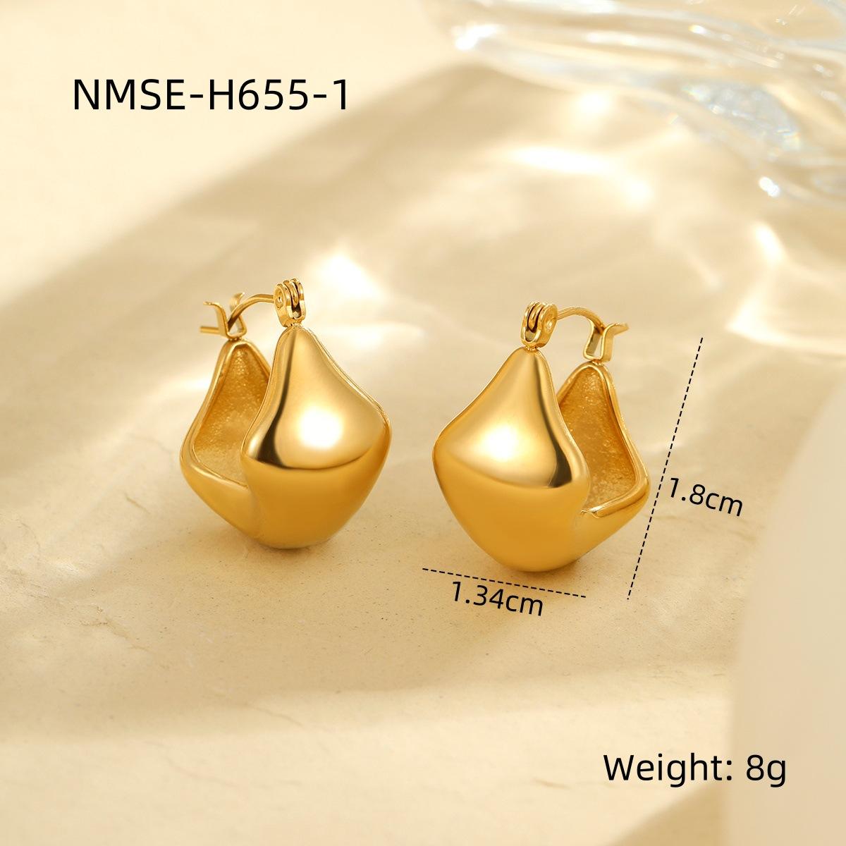 GEMCHIC Women s Minimalist C-Shape Twist Earrings Geometric Stainless Steel Fashion Jewelry