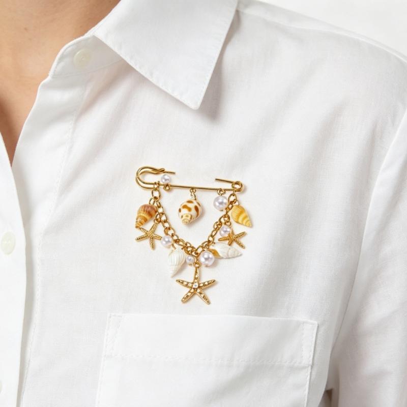 Lovely Beach Themed Alloy Brooch Featuring Shell And Starfish Decorative Chain Chest Flower For Casual Wear