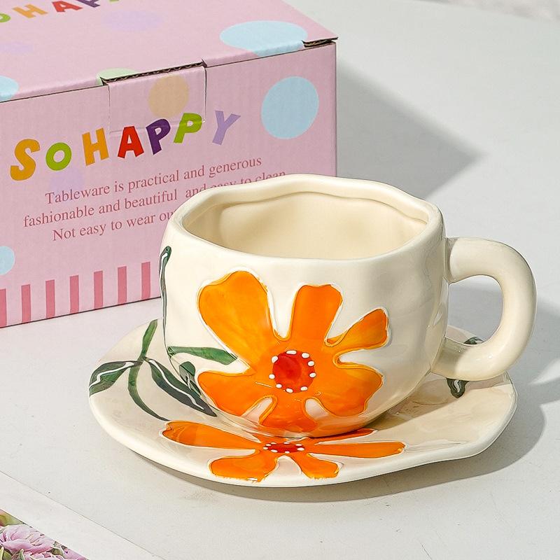 Creative Cute Flower Ceramic Coffee Mug Simple Couple Mug Exquisite Afternoon Tea Dessert Cup Office Mug Birthday Gift Art Decor