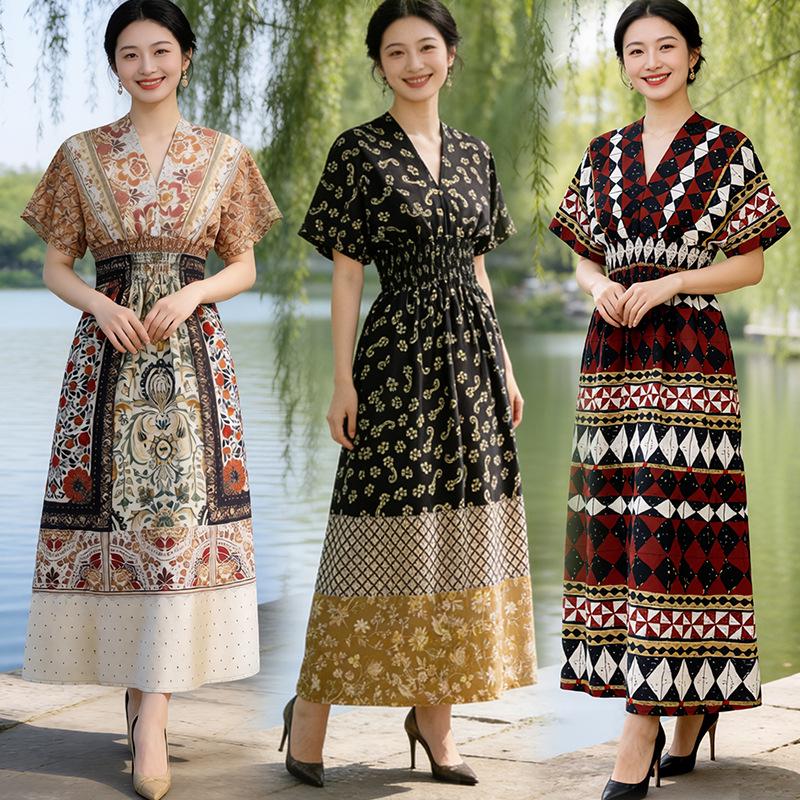 2026 V-neck Digital Print High-waist Batwing Sleeve Beach Dress - Southeast Asian Cotton Silk