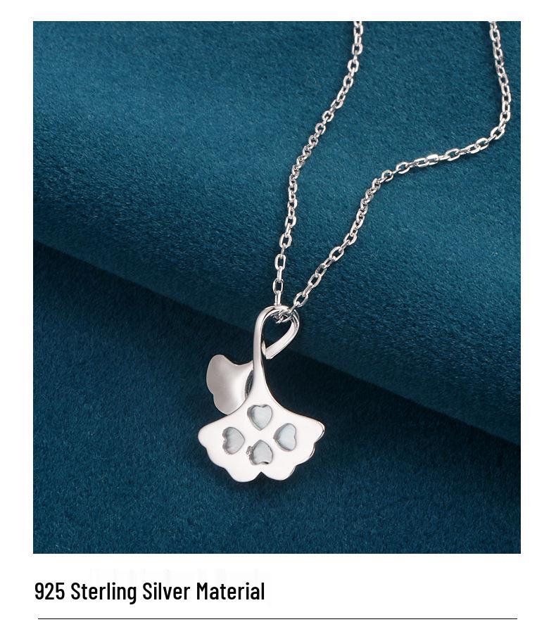 S925 Sterling Silver Ginkgo Leaf Necklace for Women: Three Lives Apricot Light, Luxurious, and Versatile High-End Clavicle Chain.