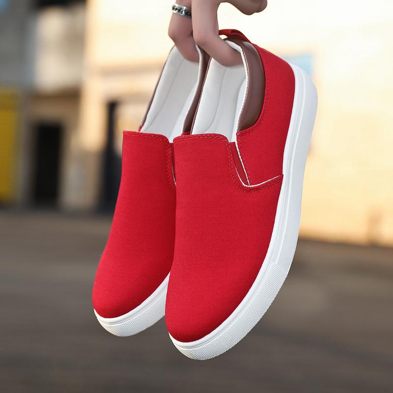 Men's Canvas Shoes Fashion Causal Men Vulcanized Sneakers Slip On Men's Plimsoll Male Trainers Trend Summer Outdoor Loafers Shoe