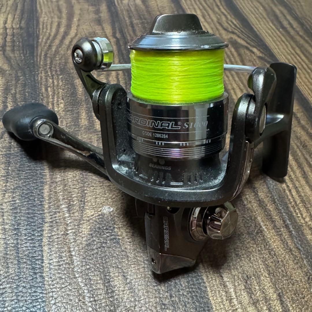 Used Abu Garcia Cardinal S1000 Spinning Reel