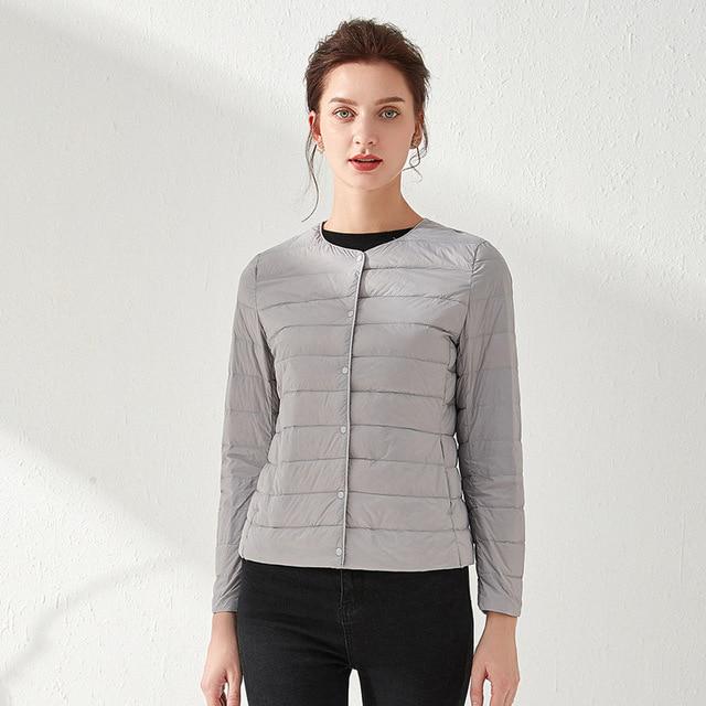 Cappotto leggero in tessuto opaco da donna in piumino d'anatra ultra leggero Giacca a vento calda da donna Parka Piumini da donna più cappotti