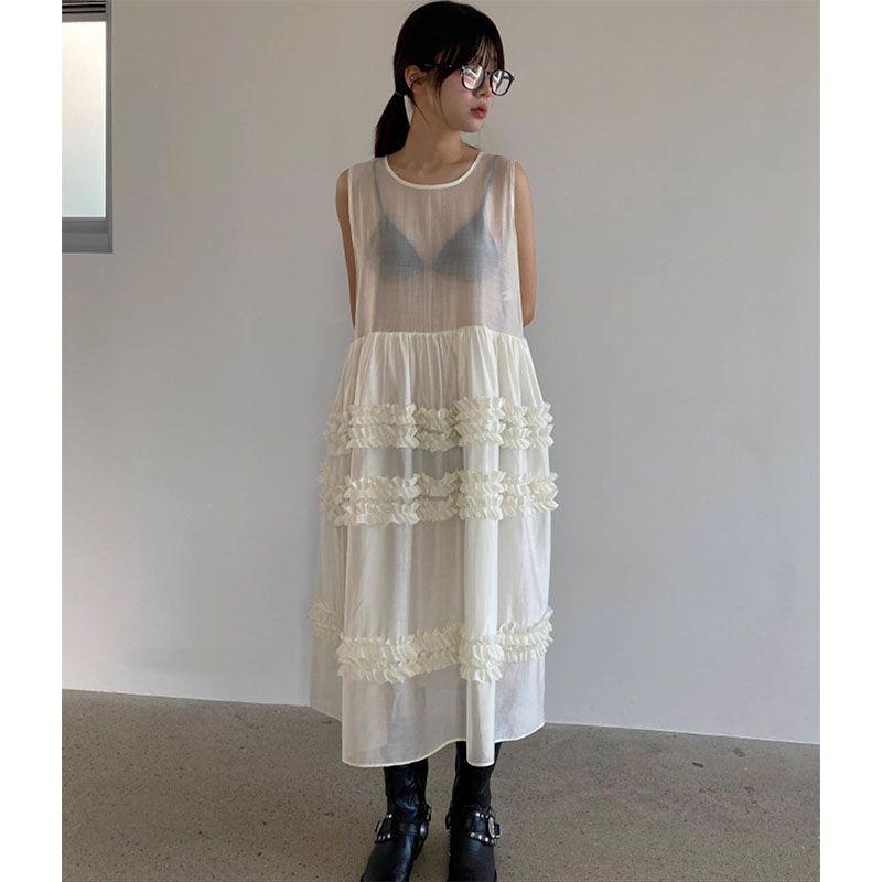 

Пионы Южная Корея Дондэмун Весна Лаконичный Темперамент Круглый вырез Без рукавов Свободное Платье-торт с оборками Платье Cream All yards