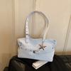 Borsa a tracolla capiente da sottoascellare, stile a spalla singola, con texture di alta qualità per il pendolarismo quotidiano.