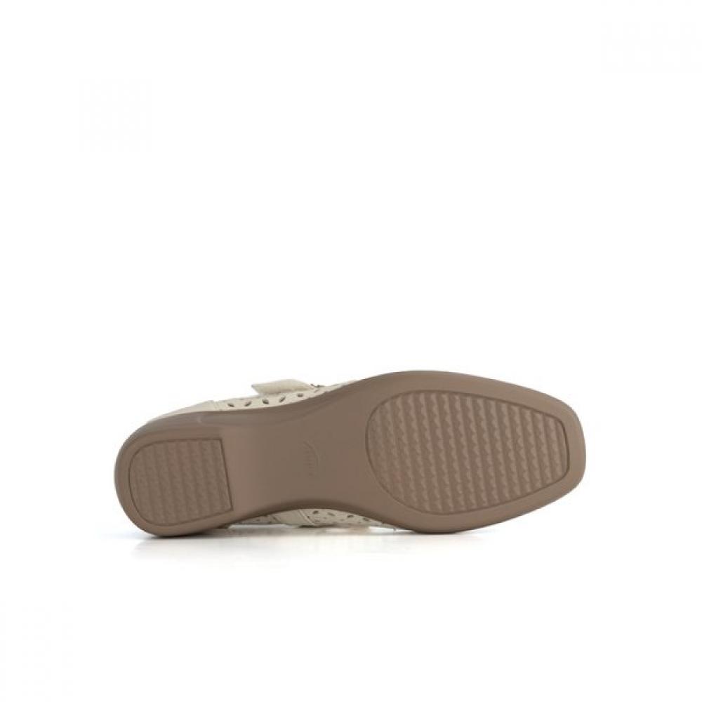VAINER Women Punching Mary Jane Velcro Comfort Shoes Ivory 165a0v1iv