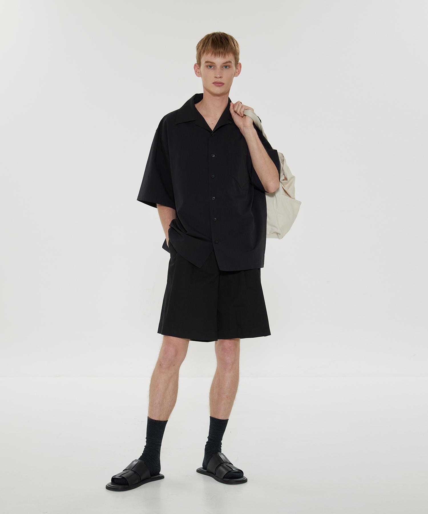 Gimyeong Open Collar Half Shirt Black 48