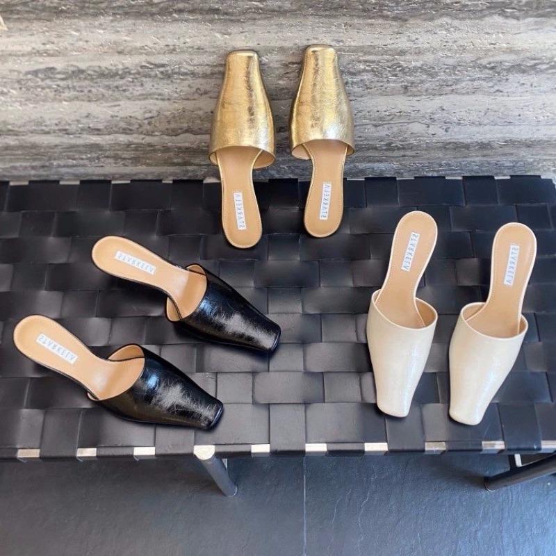 Frühlings- und Sommer-Tasche Kopf coole Hausschuhe Damen tragen High Heels dünne Absätze eckiger Kopf halbe Hausschuhe High Heel Hausschuhe