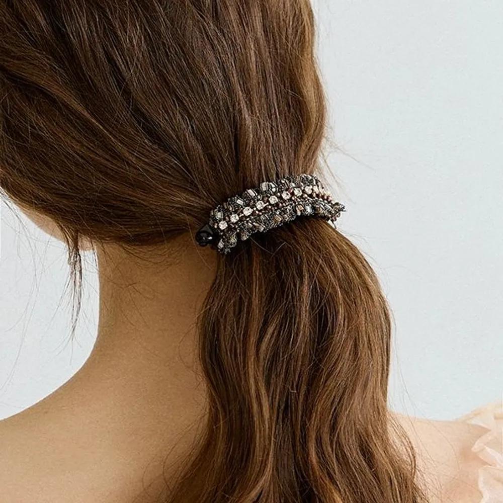 Hairy Crystal Half-moon Banana Pin LFPT0764 brown