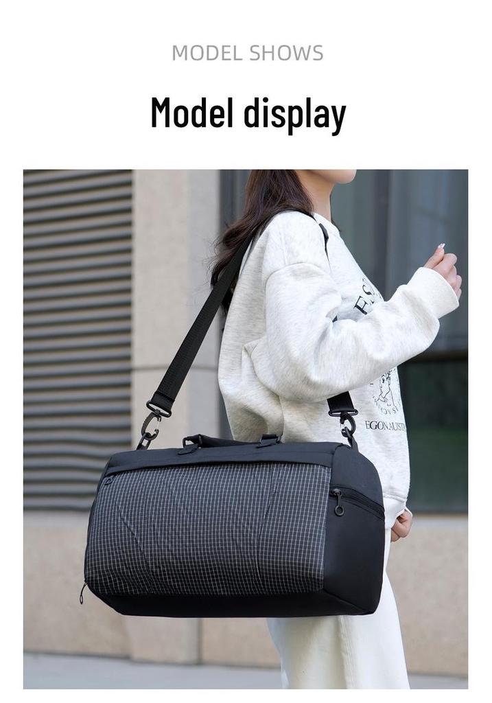 Unisex Large Capacity Travel Tote: Handheld or Shoulder Gym Bag with Wet/Dry Separation, Shoe Compartment, and Outdoor Sports Storage.