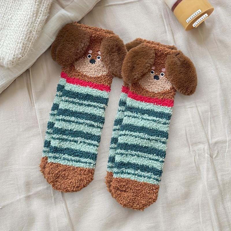 2 Paar kuschelige Plüsch-Dackel-Socken - Dicke warme Winter-Unisex- und -ähnliche weiche Pyjama-ähnliche Wadenhohe Socken mit süßem Dackel-Ohren- und Schwanz-Design