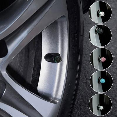 4 ks křišťálové krytky ventilků pneumatik pro auto, diamantové zářící prachotěsné krytky ventilků kol, blingové přívěsky na auto, dekorace, doplňky do auta