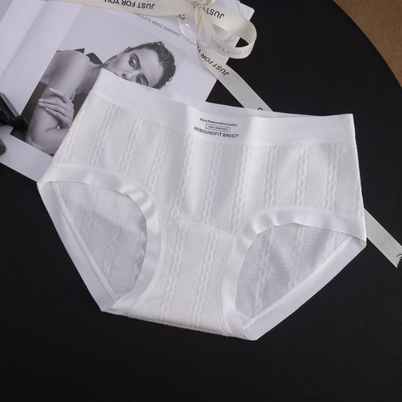 Women's Spring and Autumn Simple Letter Mid Waist Breathable Skin Friendly Panties