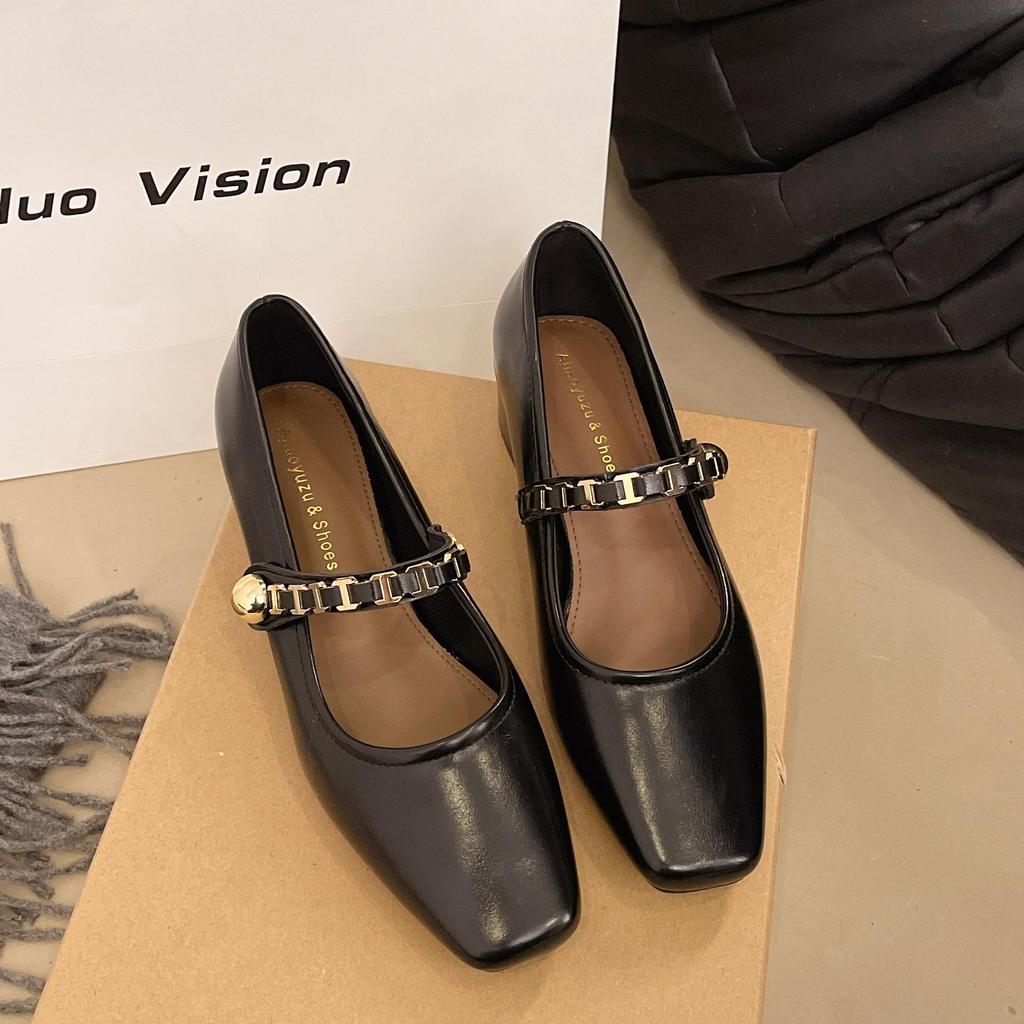 Women's French Retro Square-Toe Mary Janes - Spring Fashion Chain Chunky Heel Low-Cut Leather Shoes