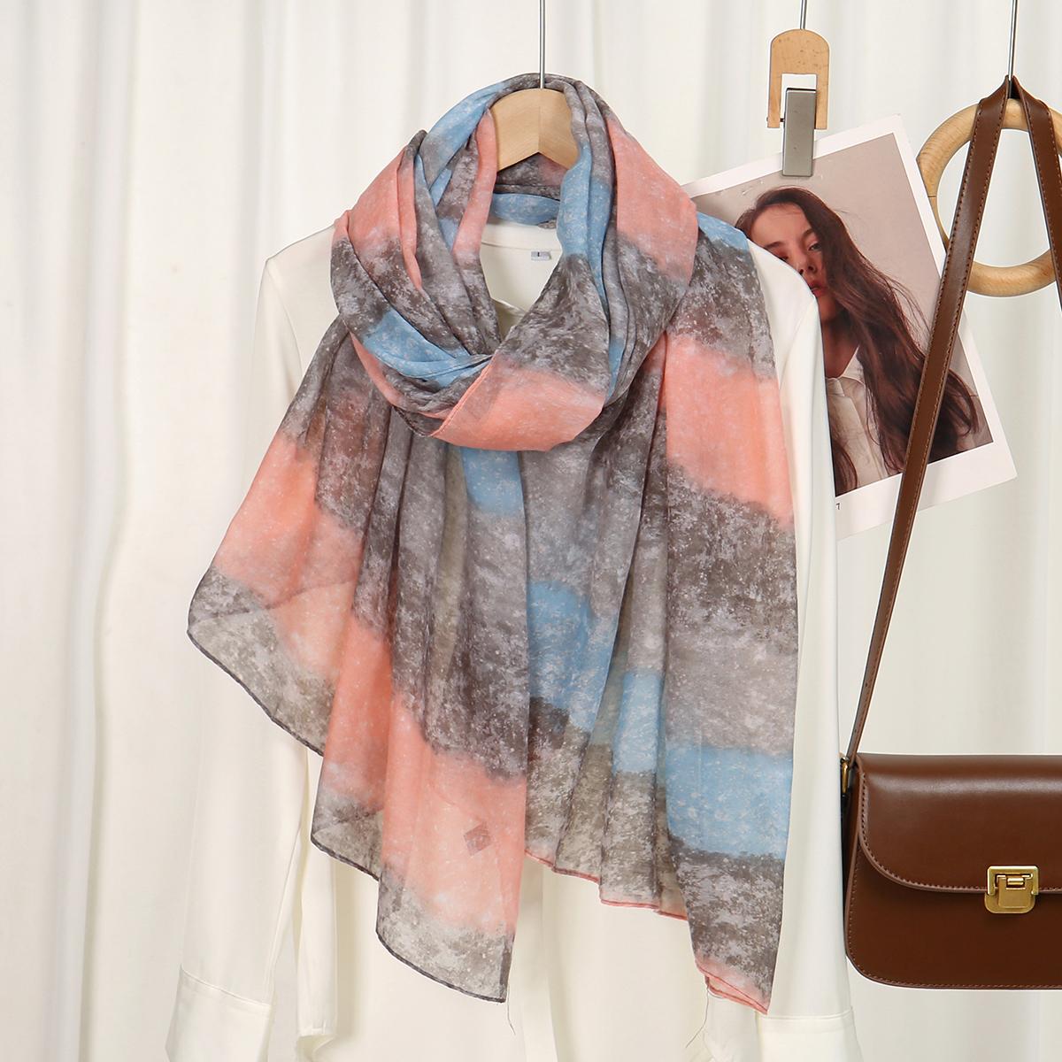 

Splicing Color Cotton Voile Hijab Women Floral Printed Scarf Thin Soft Viscose Shawl Muslim Gradient Foulard Turban Handkerchief