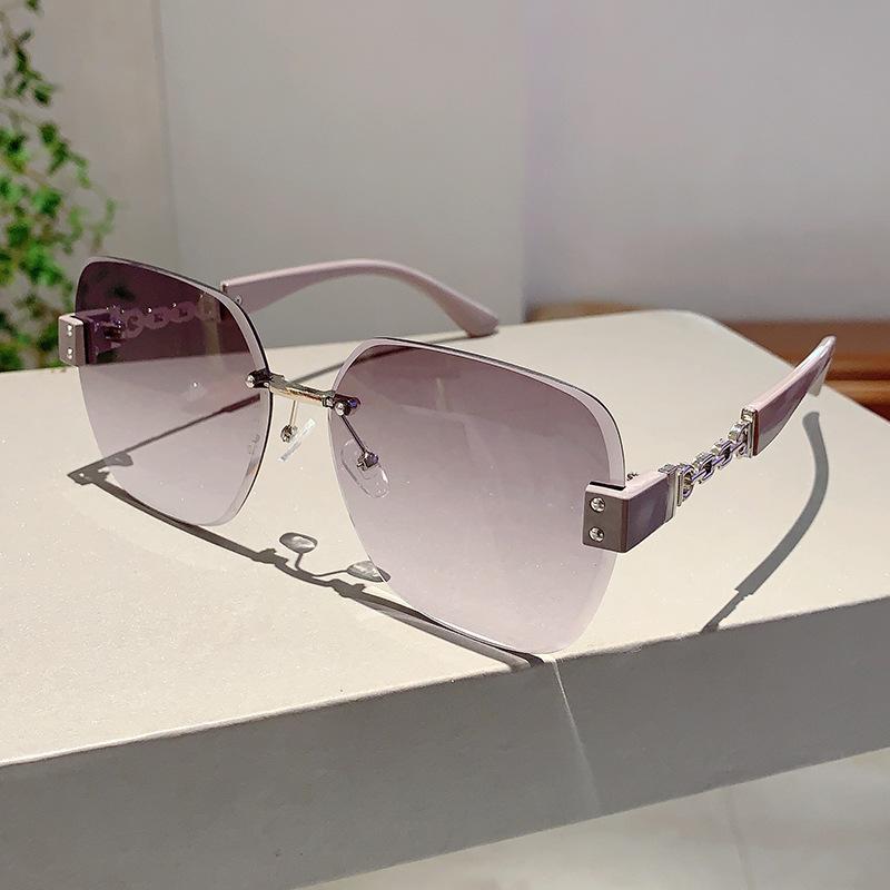 Vintage Rimless Sunglasses Women For Men Luxury Brand Designer Sun Glasses Punk Popular Metal Chain Elegant Eyewear Uv400