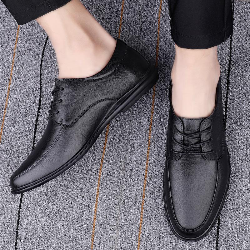 

Autumn new men s shoes real cowhide Doudou shoes men s soft leather soft sole comfortable driving casual leather shoes are available in stock 38 чёрный