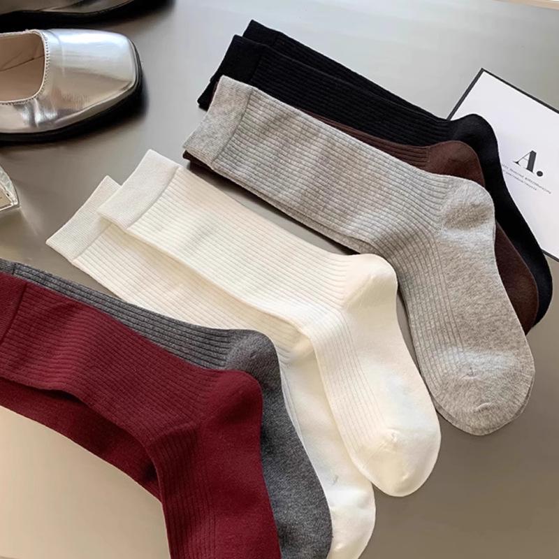 Encore Red Women's Korean Style Mid-Calf Socks - Wine Red Long Pile Socks for Autumn and Winter