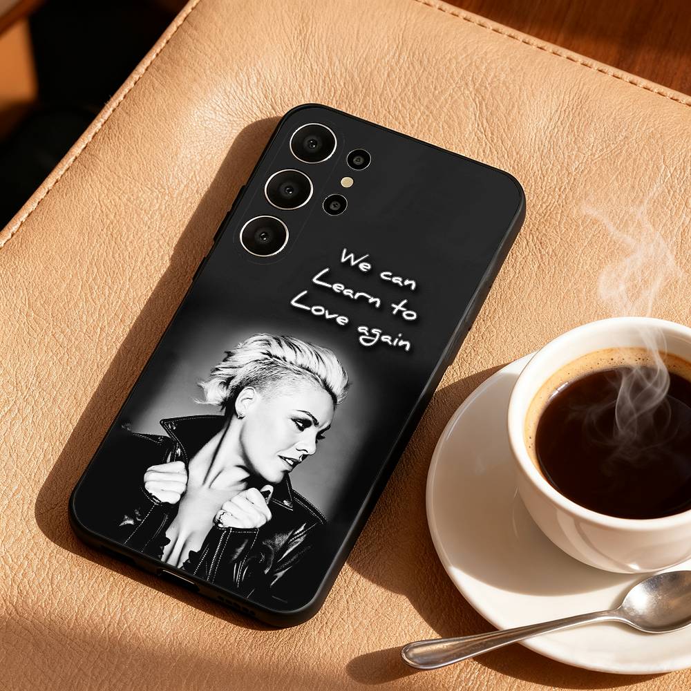 

Singer P-P!NK Phone Case For Samsung S26,S25,S24,S21,S22,S23,S30,Ultra,S20,FE,Lite,10,9,Black Cover Samsung S21 s305G