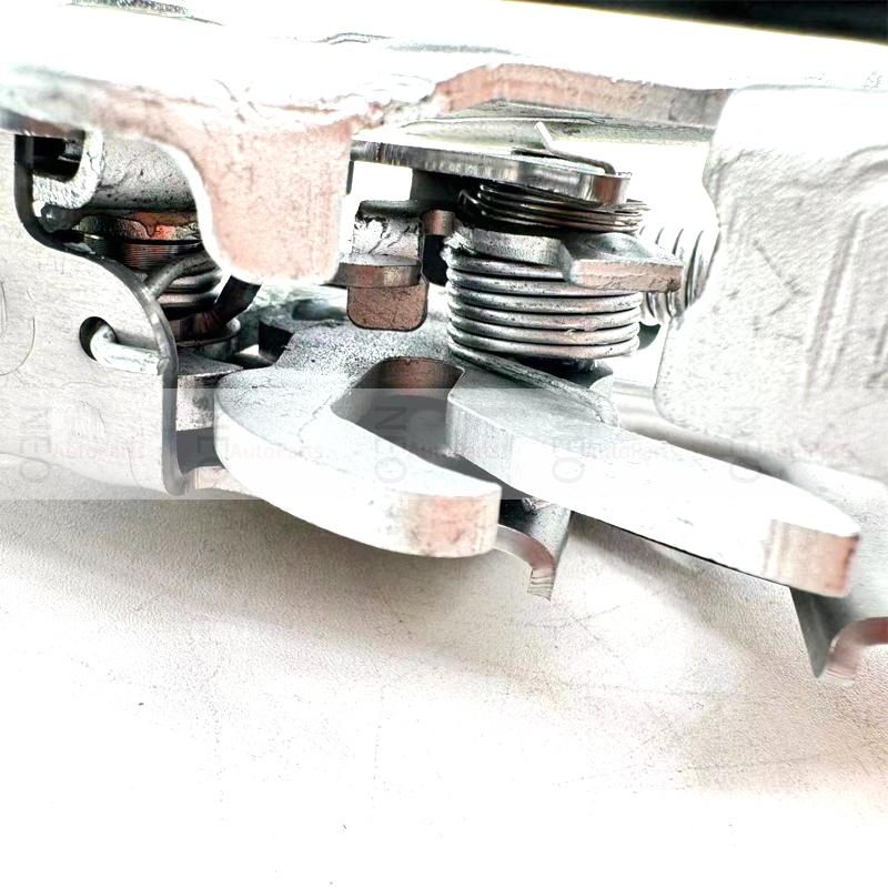 51237468347 Left Side High Quality Engine Hood Lock Block For BMW F44 G20 G21 G22 G23 G80 G82 2 Coupe 3'4' M3 M4 OEM