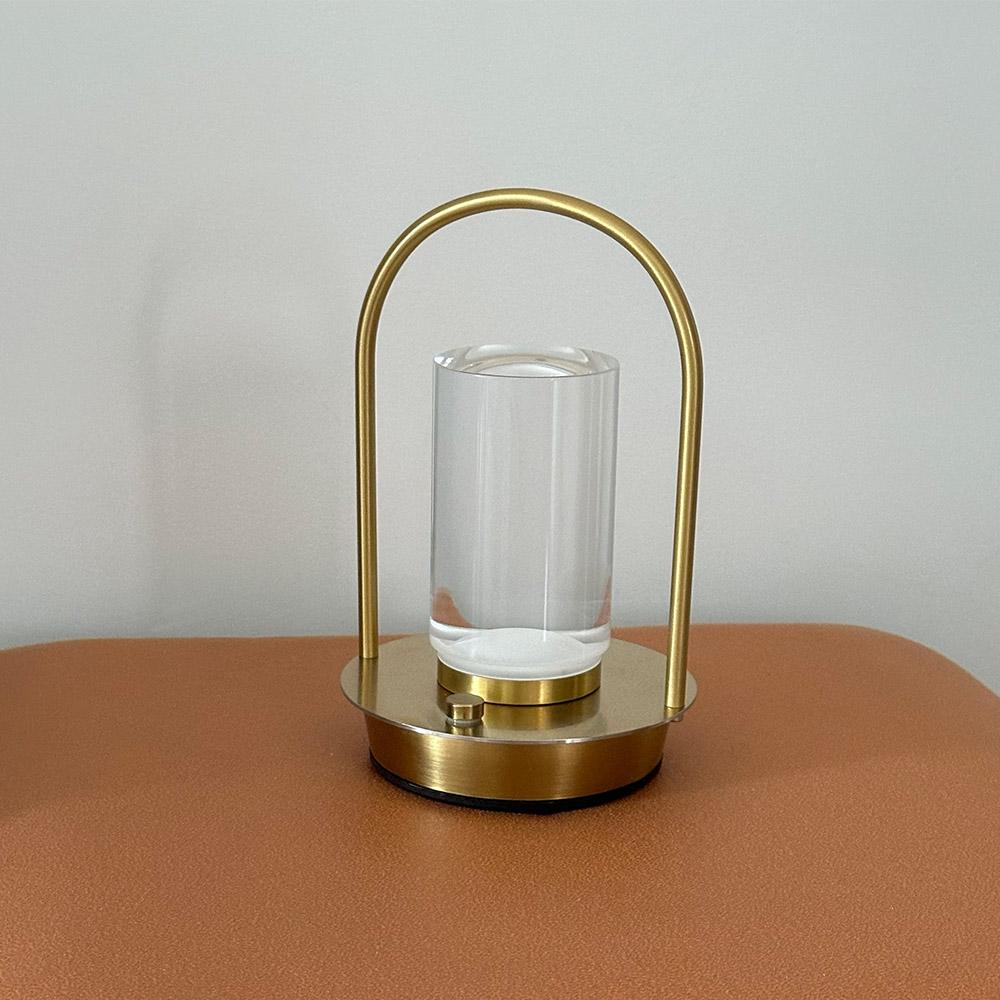 

Светодиодная настольная лампа с USB-подзарядкой, сенсорный выключатель, 3 уровня яркости, диммируемые настольные светильники, бар, клуб, ужин, креативное декоративное окружающее освещение золотистый