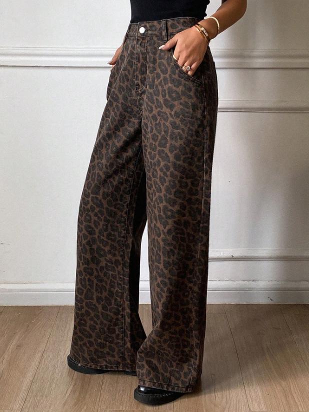 Women s Leopard Print Pocket Straight-Leg Jeans - Spring/Summer 2026 Collection Large