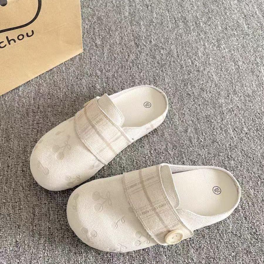 

New lazy shoes pedal summer women s bag head half slippers women wear cool slippers 35