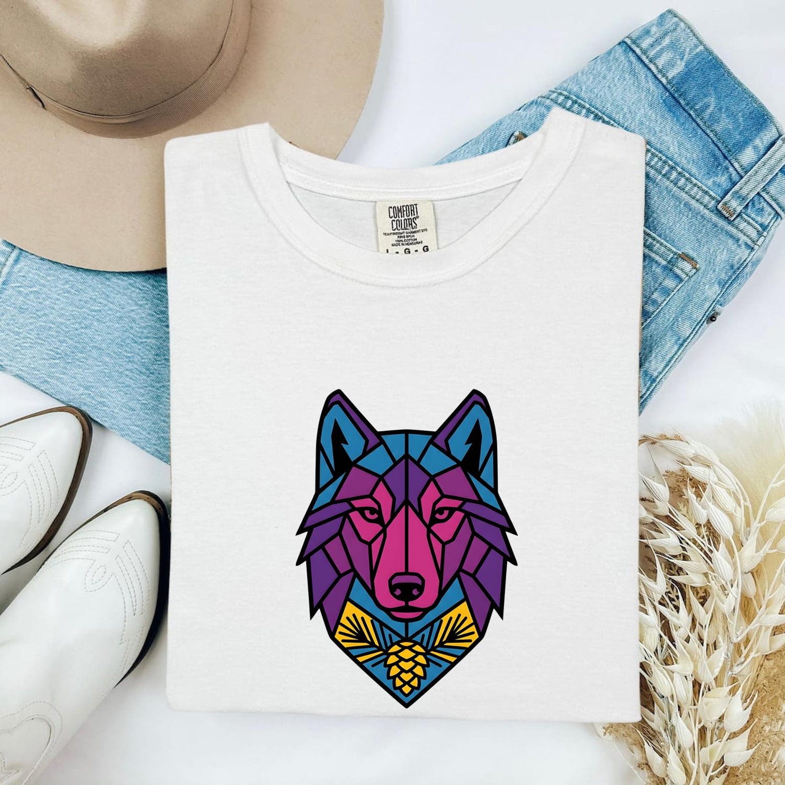 Wolf Portrait Shirt Animals Landscape Gift Women Line Art Tee Wolf T-Shirt Wildlife Fan Minimalist Tshirt Nature Graphic Fresh Fir Cone 4XL