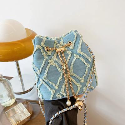 Niche Design Damen Umhängetasche vielseitiger Blumenstoff einzigartiger Schulter eleganter Ketteneimer