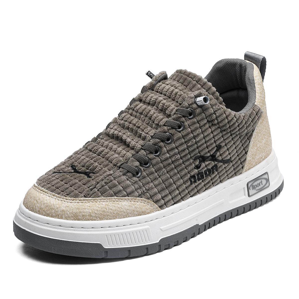 

Чоловіче взуття Повсякденне взуття на товстій підошві Дихаюче взуття Нове чоловіче взуття без ковзання Прогулянкові туфлі на плоскій підошві Модне взуття для скейтбордингу 44 сірий