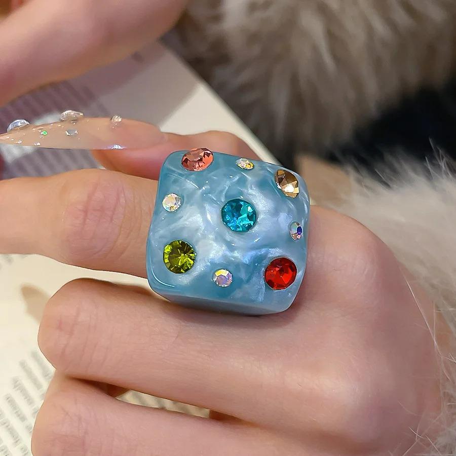New Trendy Colorful Rhinestone Resin Finger Rings for Women Girls Sweet Chunky Irregular Geometric Rings Aesthetic Jewelry Gift