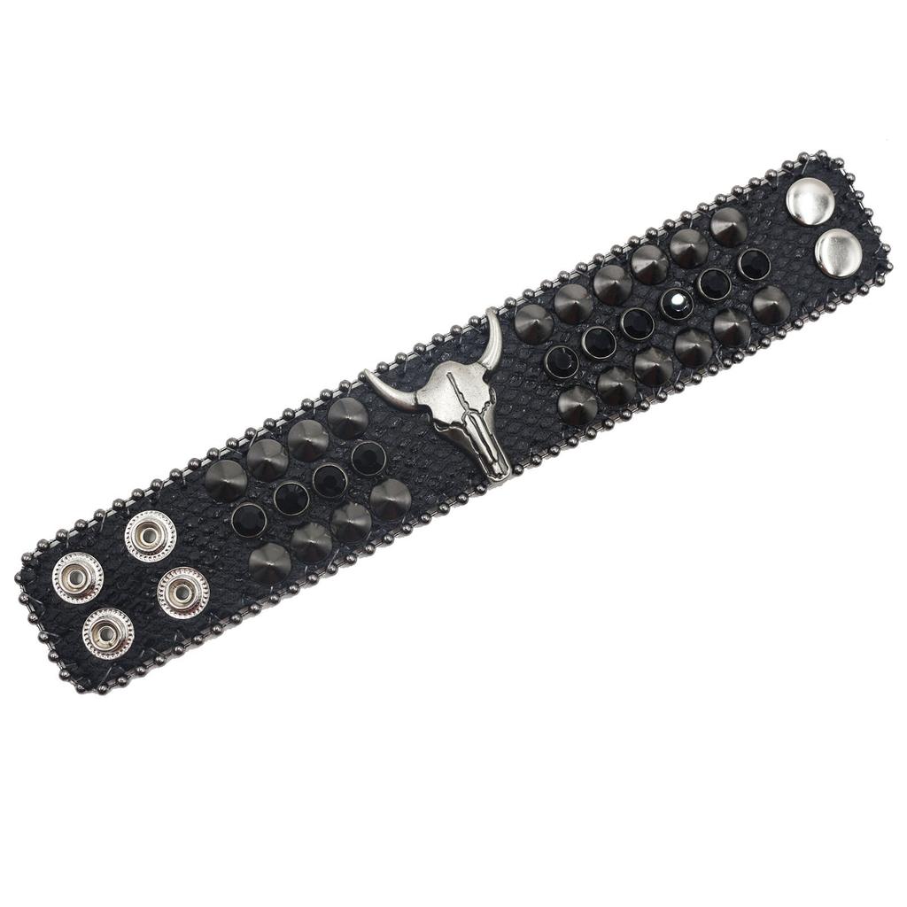 American Rhinestone Rivet Bracelet, Bull Head Decorative Punk Gothic Personalized Jewelry