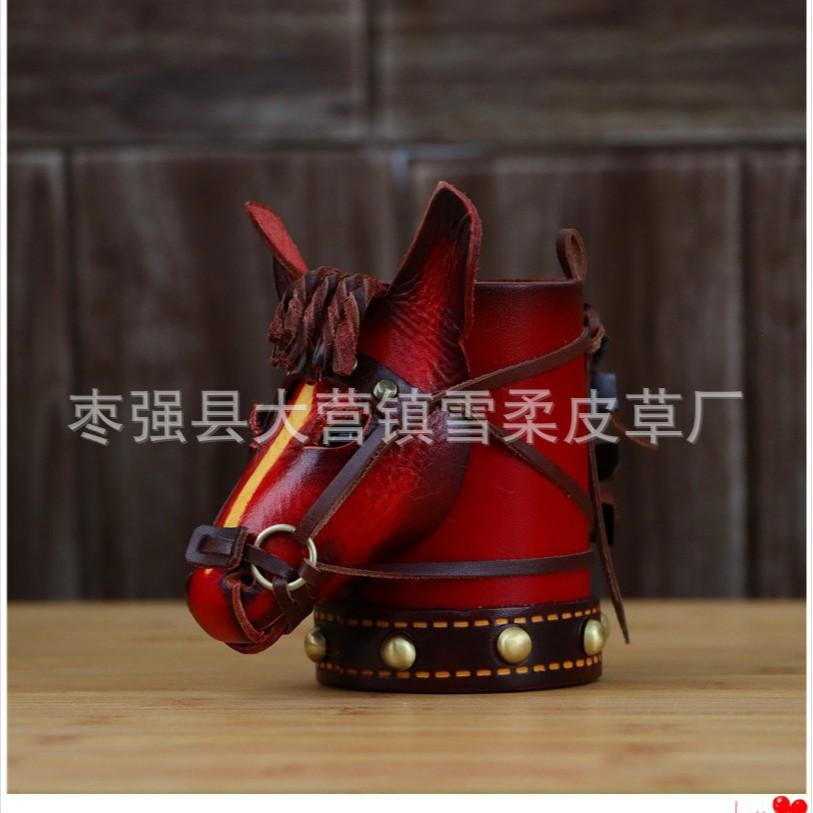 

First Layer Cowhide Small Red Horse Pen Holder Desk Ornament Office Desktop Decoration Storage Bucket Home Decoration Gifts красный