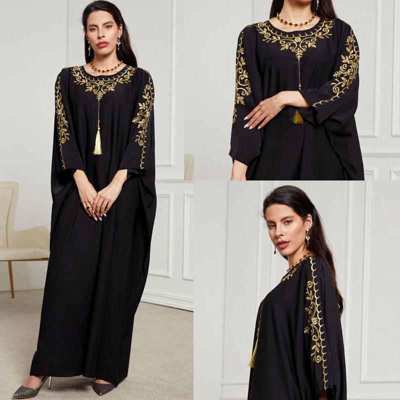 Elegant 2024 Dubai Middle Eastern Embroidered Robe Dress Cover-up
