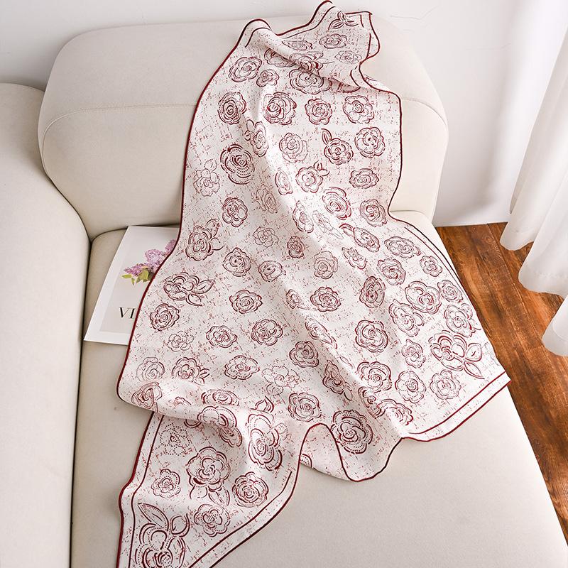 Temperament 100% mulberry silk scarf 2026 spring new silk twill triangle scarf fashion light luxury silk scarf 74*165cm