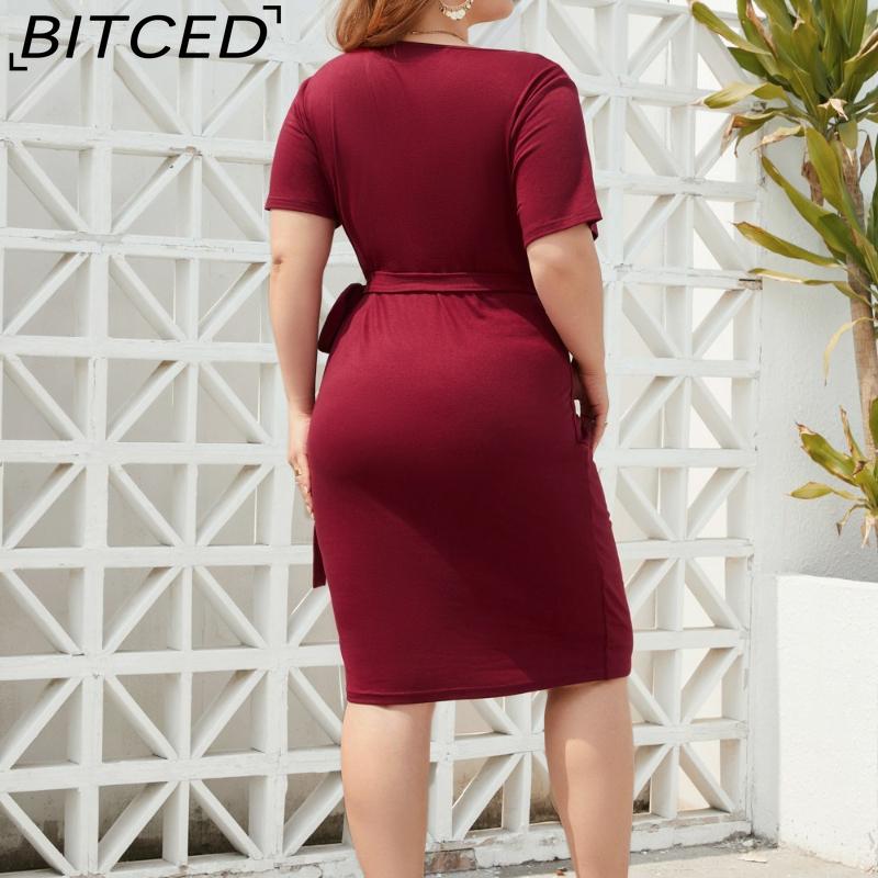 BITCED Plus Size Solid Color Casual Resort Dress Tie-Detail Resort V-Neck Midi Dress