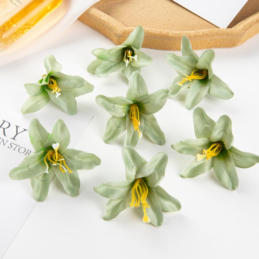 Konstgjorda Blommor Siden Lilja Bröllop Brudfölje Trädgård Hemma Festival Krans Tillbehör DIY Godislåda Gåva Scrapbook Hot sales