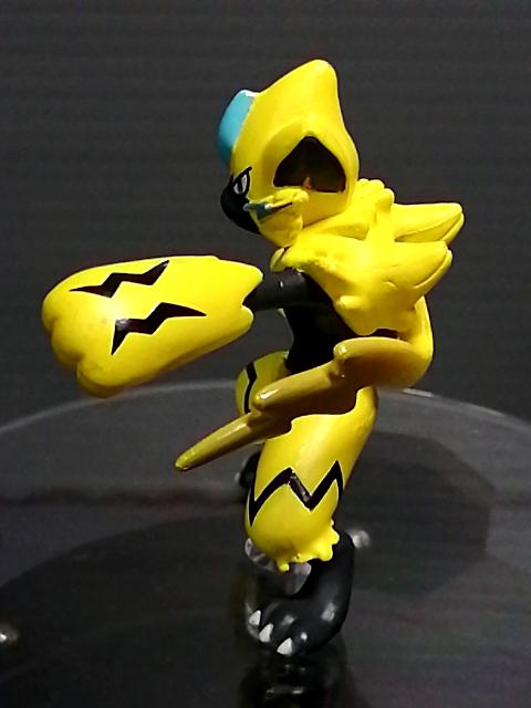Buy It Now Mint Condition MonColle Zeraora TOMY Monster Collection Nintendo Pokemon Figure 111 - -