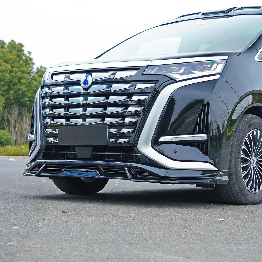 2022 BYD Denza D9 DC Body Kit: Front Splitter, Lip, Rear Spoiler, Side Skirts, Roof Spoiler, Roof Rack.