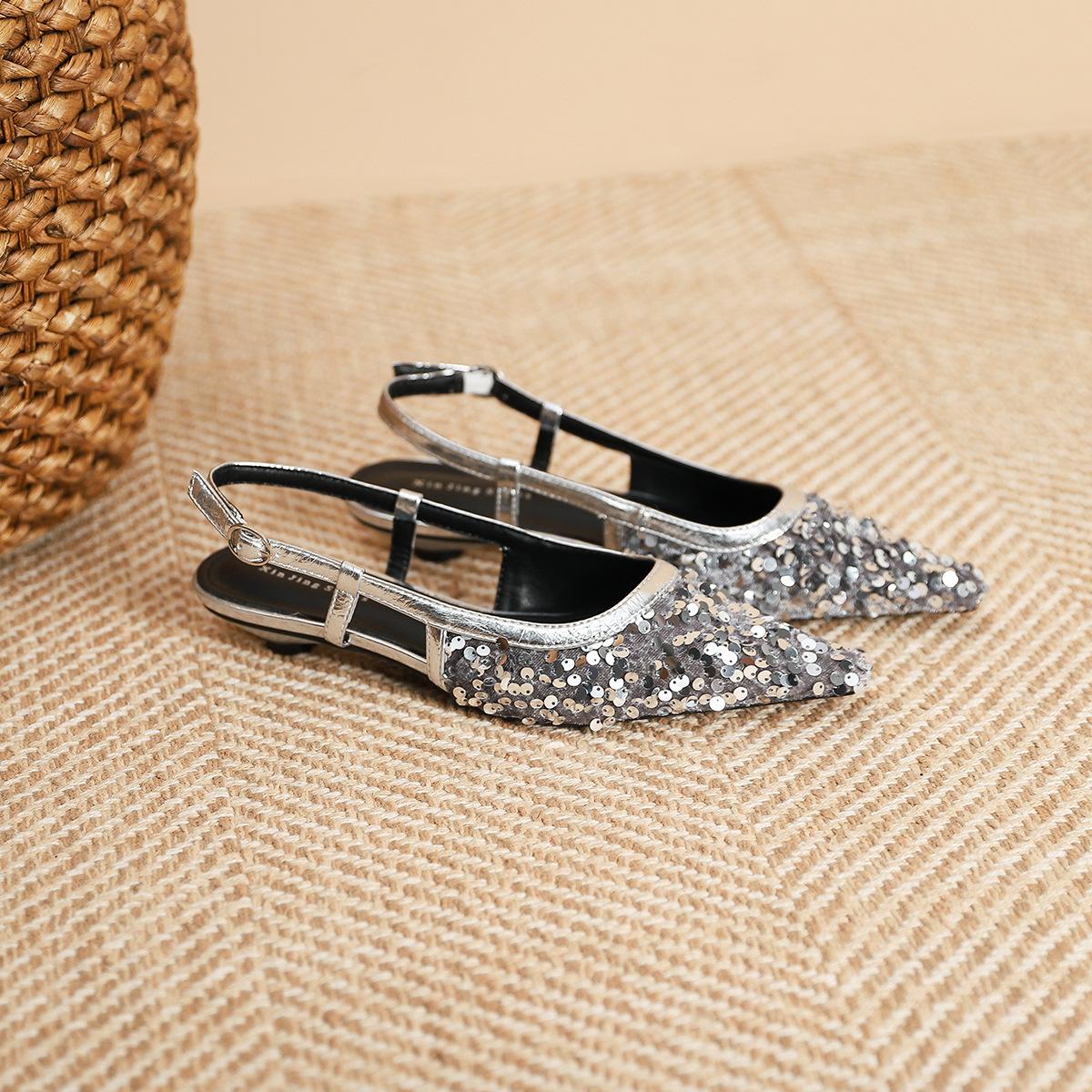 

139-8 Silver sequined pointed low-heeled single shoes female new fairy light mouth rear empty flat-soled single shoes banquet women s shoes 40 серебряный