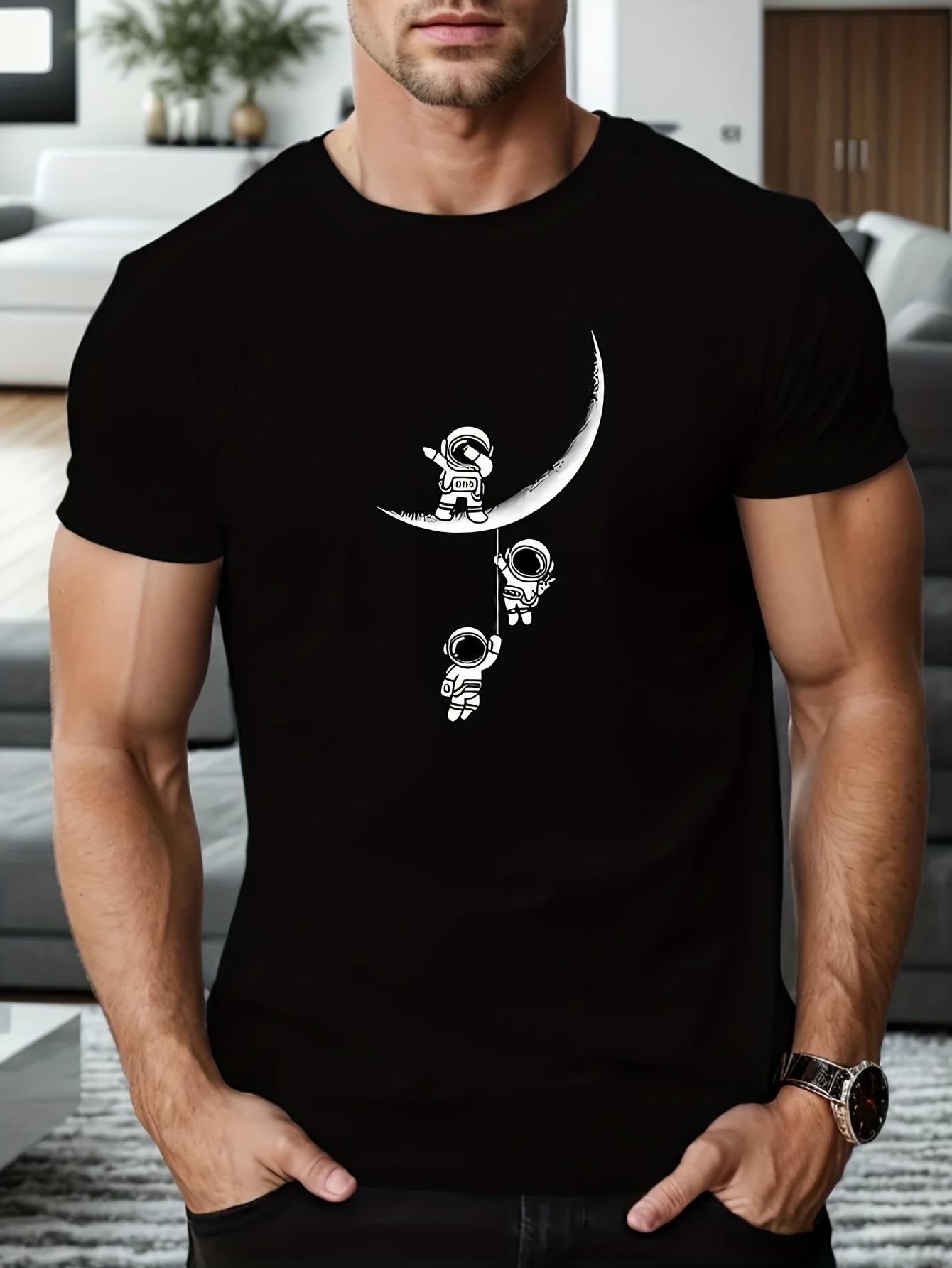 

Astronauts On The Moon Print T Shirt, Tees For Men, Casual Short Sleeve T-shirt For Summer XXXXXL чёрный