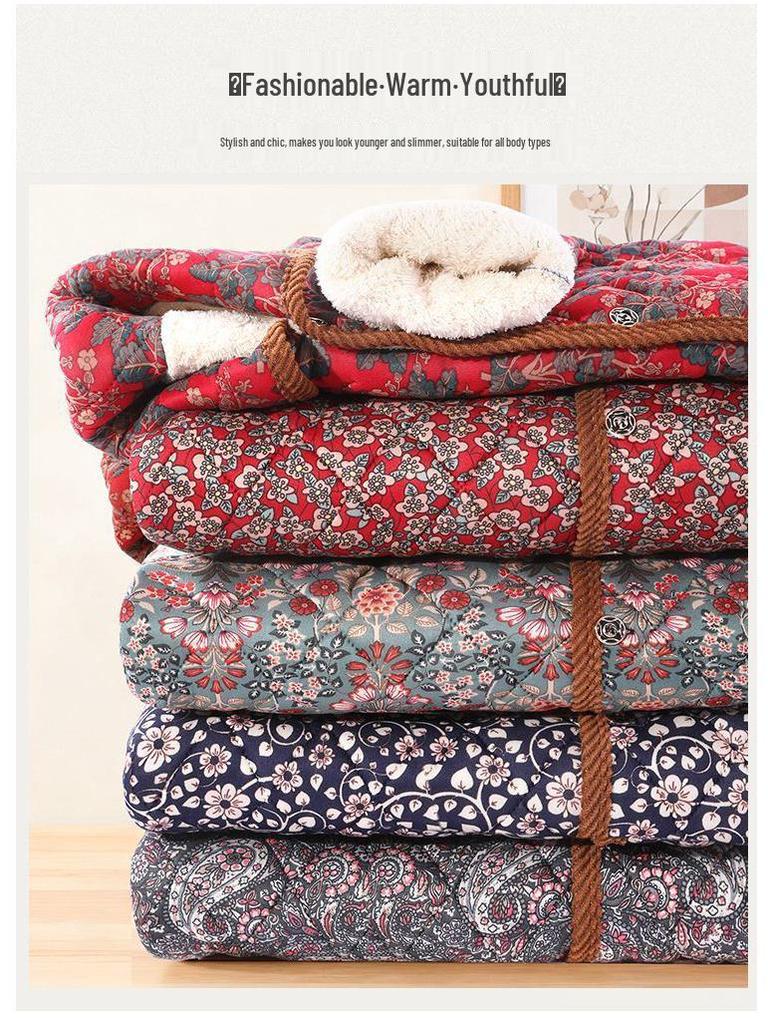 Floral Lapel Cotton Padded Jacket: Thick, Short Style for Middle-Aged and Elderly Women, Perfect for Autumn and Winter.