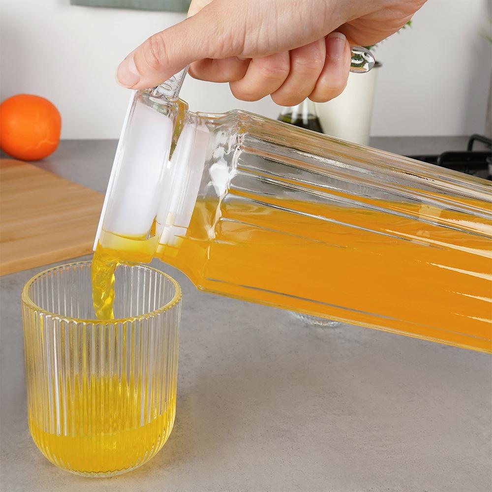 Jug for Drinks Water Juice Lemonade Glass Narrow Lid for Refrigerator 1L