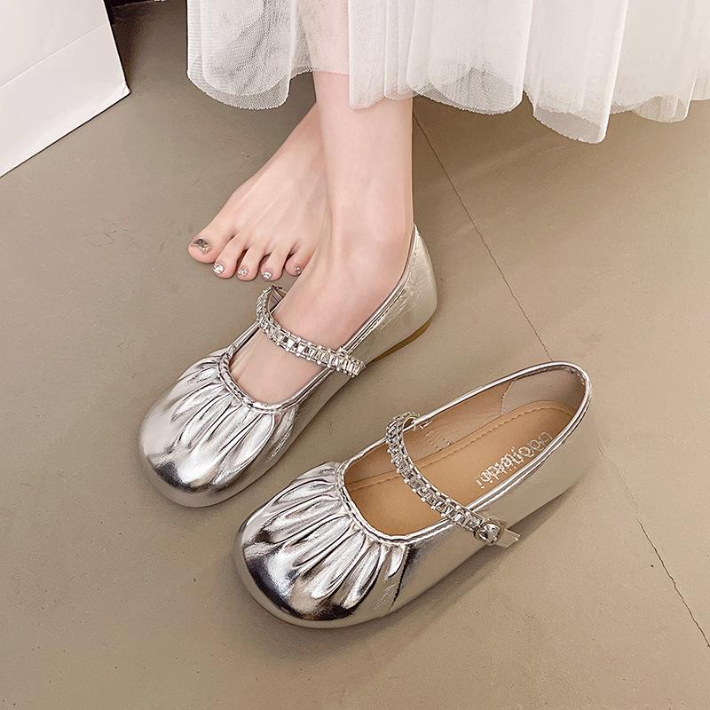 Comfortable and versatile casual small leather shoes women's spring and summer 2025 new Xiaoxiangfeng single shoes princess shoes soft-soled single 