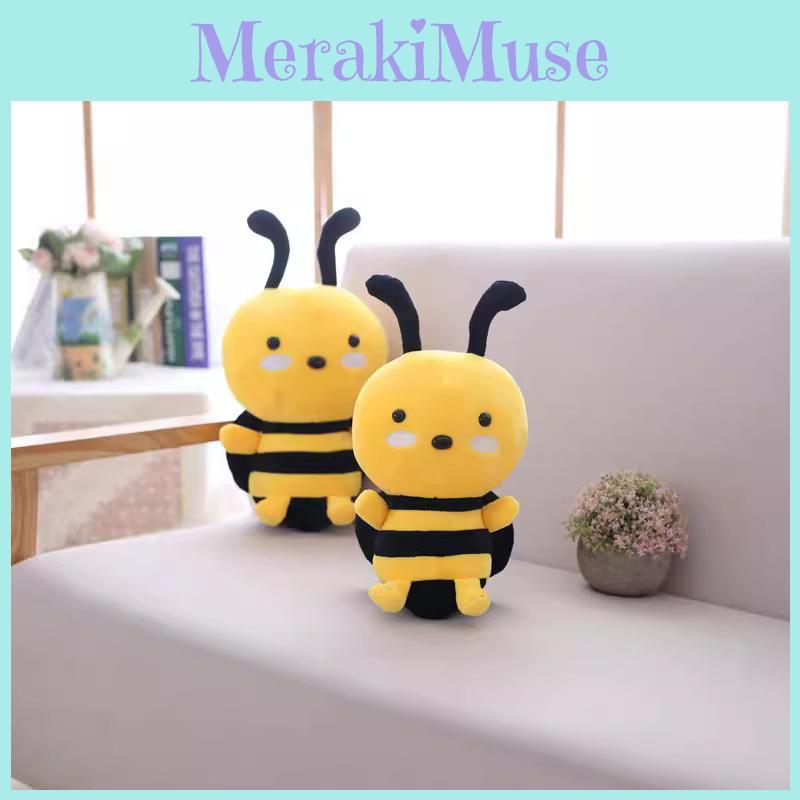 Plush Bee Stuffed Toy Insect Stuffed Doll Childrens Birthday Gift Cozy Cushion
