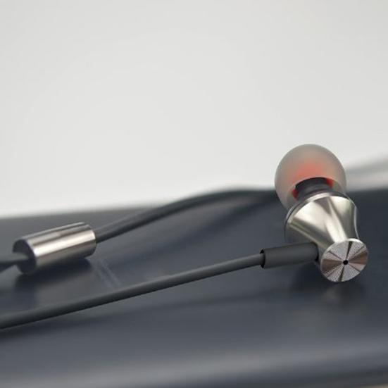 Praktischer Kopfhörer Hohe Empfindlichkeit Langlebig Bequemer Tragekomfort