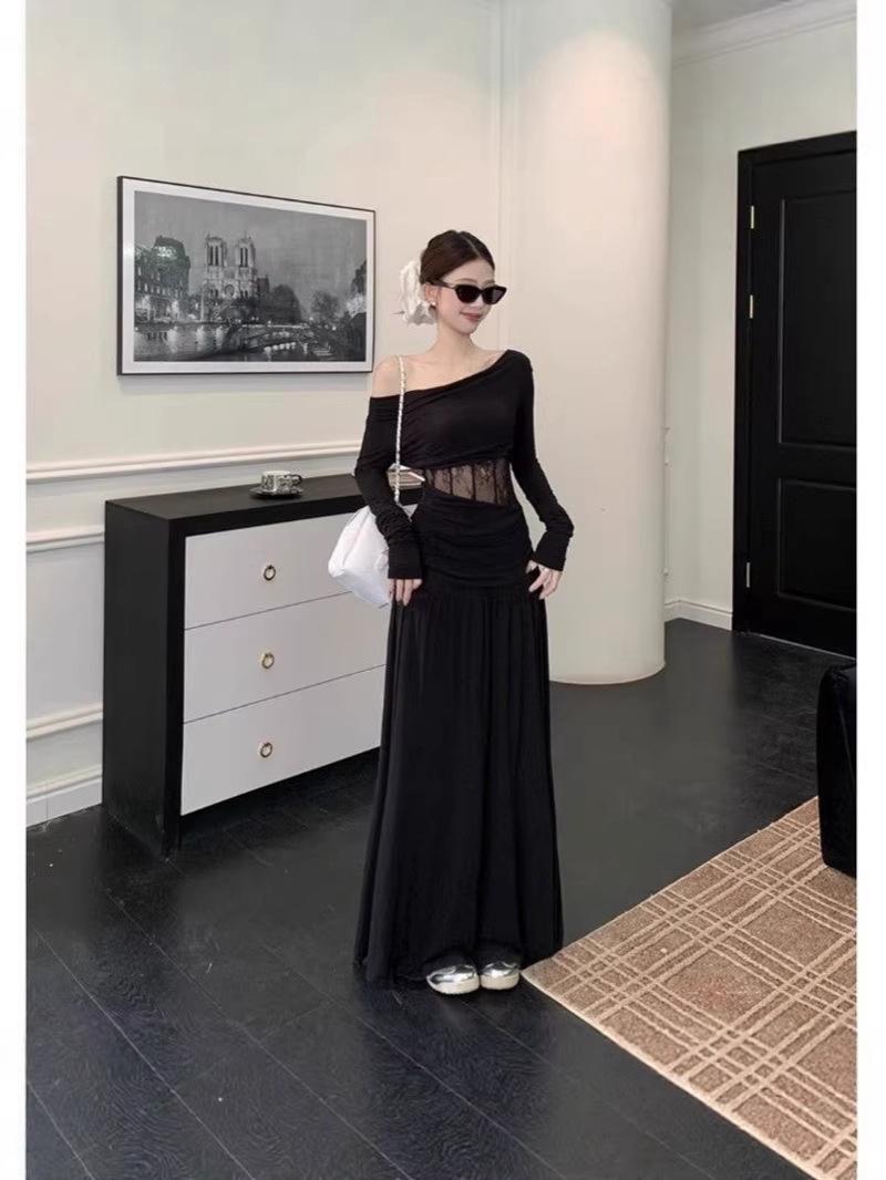 Lace Off-Shoulder Top & Slimming Long Skirt - Autumn Chic Trendy Style for Women Small