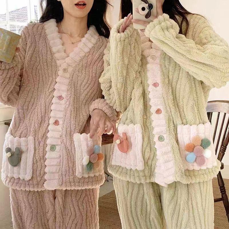 Women's Rainbow Pajama Set: Warm Flannel Bathrobe & Sweet Button Casual Homewear for Autumn/Winter, Suitable for Outdoors