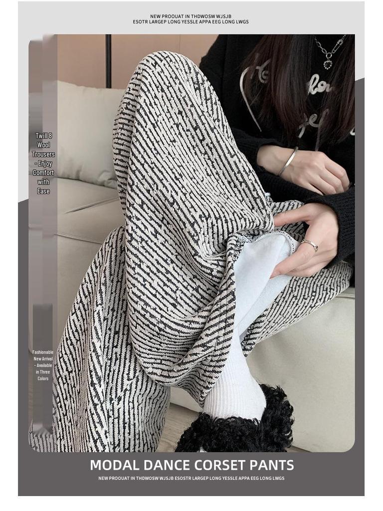 Relaxed Women's Chenille Fleece Striped Wide-Leg Pants for Autumn/Winter